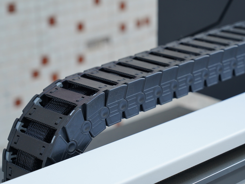 tank-chain